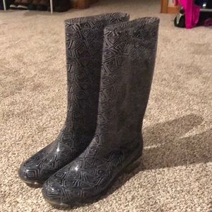 Toms rain boots